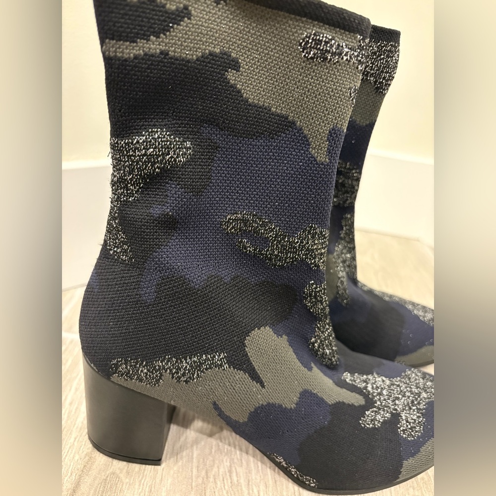 Zadig & Voltaire Blue/Black Camouflage Print Canvas Heel Ankle Boots Size 8 (39) - Picture 3 of 12